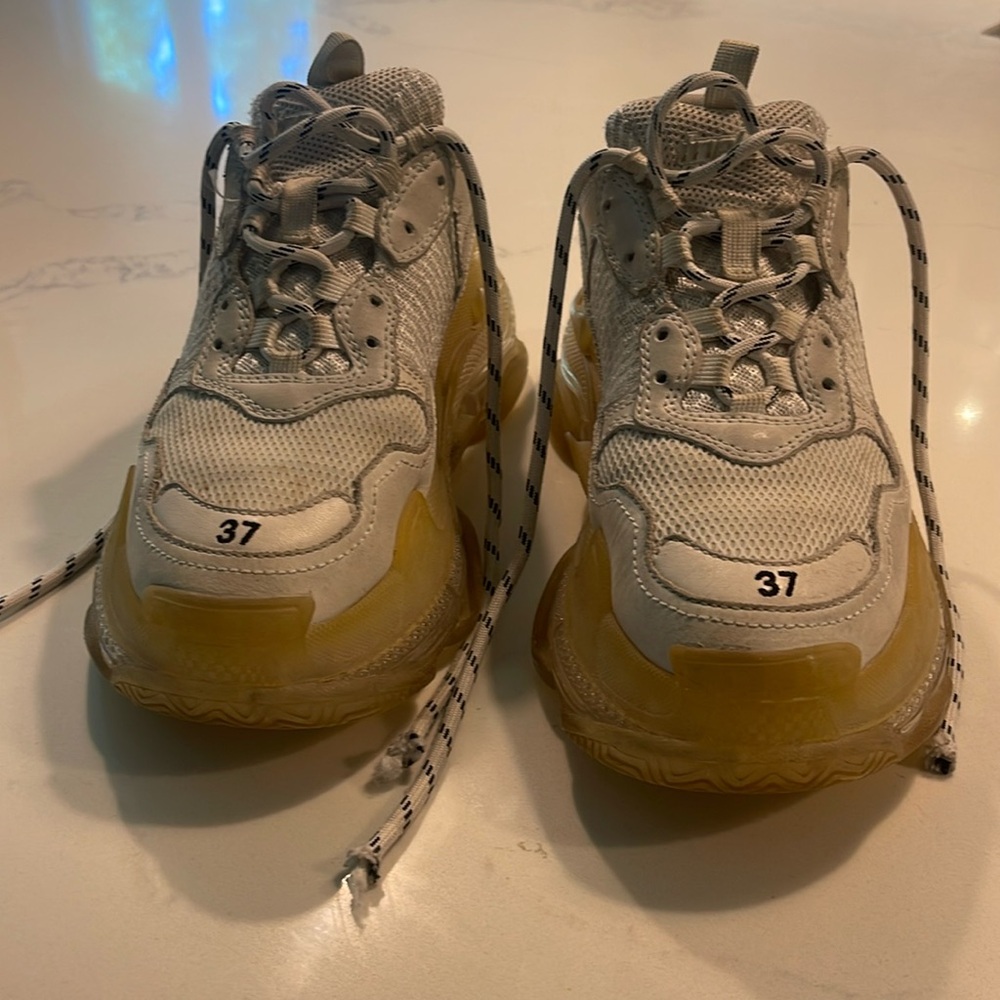 Triple S Balenciaga sneakers SZ 37 US 7